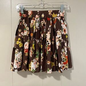 Princess Vera Wang Women’s Small Brown Floral Pleated Skirt